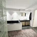 Apartamento And Unique Basement With Parking Odense