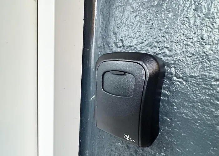 Lägenhet And Unique Basement With Parking Odense